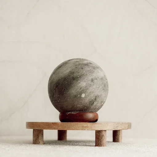 Baby Natura Himalaya zoutlamp planeet grijs